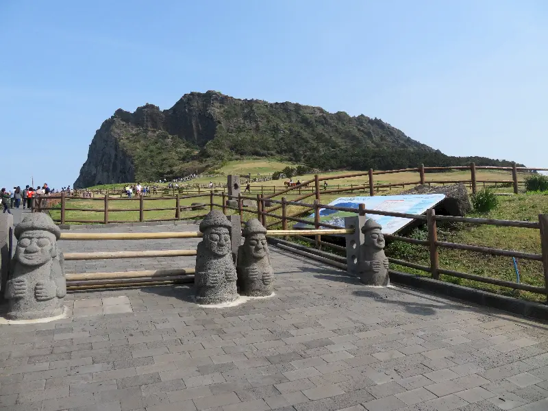 Harubanların koruyuculuğundaki Jeju volkanı