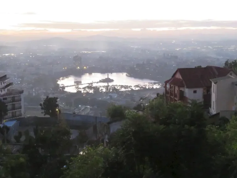 N.EGE-DMİ-Madagaskar`ın başkenti, Antananarivo