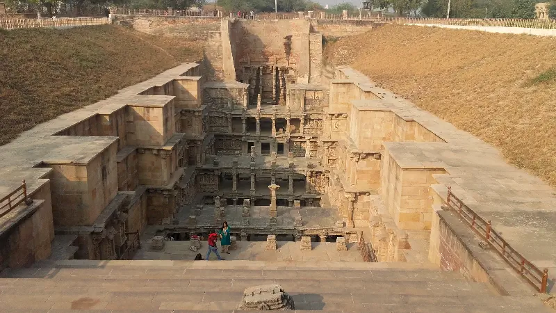 Unesco Dünya Mirası Rani-Ki-Vav görenleri büyülüyor