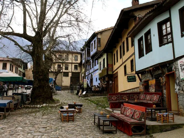 UNESCO Dünya Mirasına dahil ve ilk yedi Osmanlı yerleşiminden biri olan Bursa Cumalıkızık Köyü