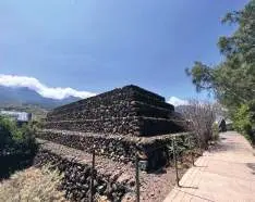 TENERİFE’NİN ÖFKELİ GÜZELİ: EL TEİDE II 9 Tenerife a 2